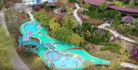 Kaishi Hot Spring Resort - Rooftop Pools