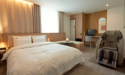 Brown Dot Hotel Gunsan Terminal Branch Hotel berhampiran Haemang-Gul