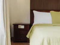 You Suite Seminyak Hotels near Dewi Sri