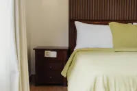 유 스위트 세미냑  호텔