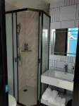 Homeinn Hotel (Chengde Bishu Shanzhuang Dutongfu Street)
