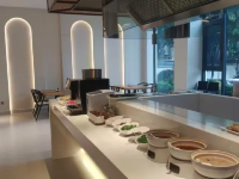 Yangguang Hotel Hotels in Tonghai