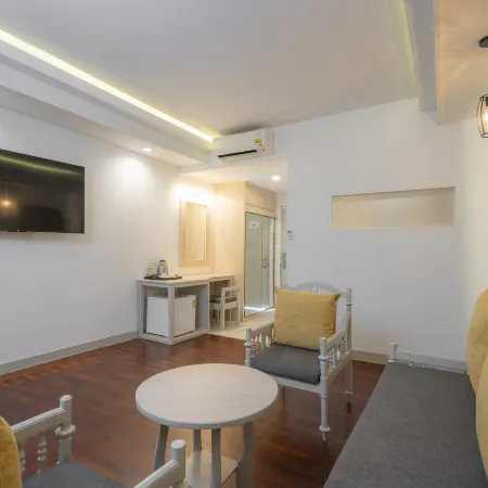 Sunshine Garden Resort Отели рядом с достопримечательностью «Круг дельфинов»