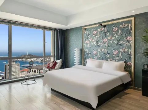 Sky Ocean High-altitude Seaview Homestay (Yantai Station)