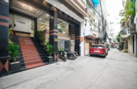 Amory Hotel Saigon Center Hotel berhampiran Notre Dame Cathedral of Saigon