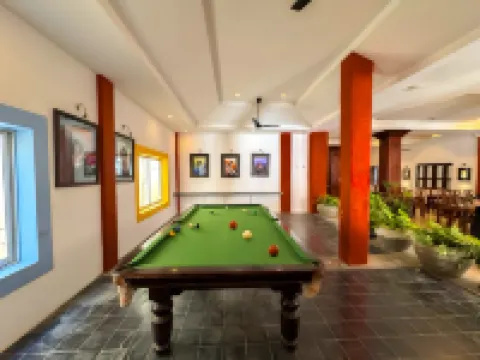 VPlus Hotel