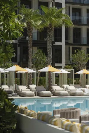 Delano Dubai Отели рядом с достопримечательностью «The View Palm Jumeirah»