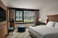 Courtyard by Marriott Paris Porte de Versailles Hotels near Auchan ISSY LES MOULINEAUX
