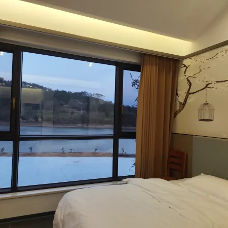 Niuchehe Shanshuijian Homestay
