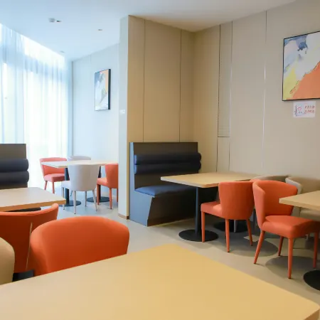 Jinjiang Hotel (Bozhou Lixin County Vehicle Administration Office)