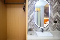 Menglian Zhenglong Hotel