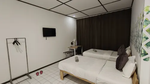 Natol Homestay - Venice (Samajaya Tabuan Tranquility Township) Hotels in Kuching