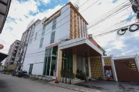 Convenient Grand Plus Hotel Suvarnabhumi Hôtels à : Bang Sao Thong