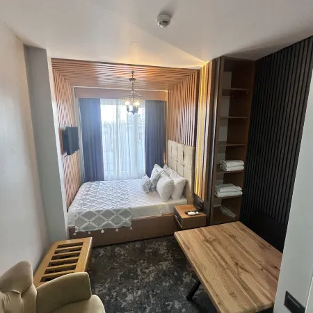 Taksim Cetinkaya Suite Отели рядом с достопримечательностью «Университет Bilgi»