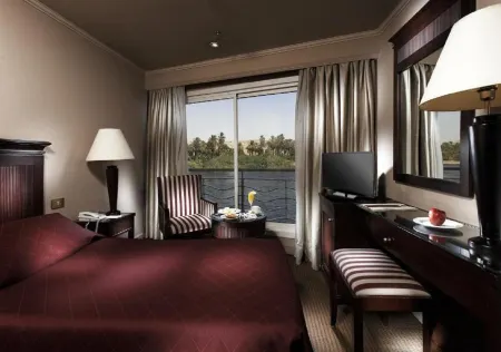 Jaz Crown Jubilee Nile Cruise - Every Thursday from Luxor for 07 & 04 Nights Отели в г. At Tod