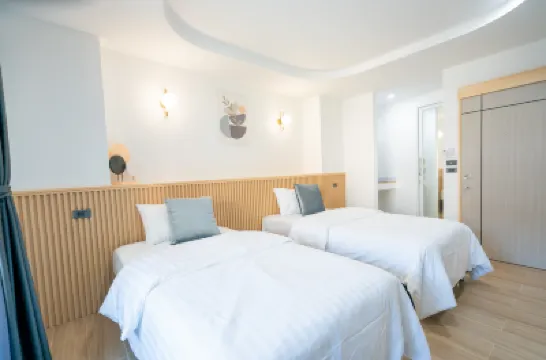 Phunaya Phuket Oldtown Hotel โรงแรมใกล้ย่านเมืองเก่าภูเก็ต