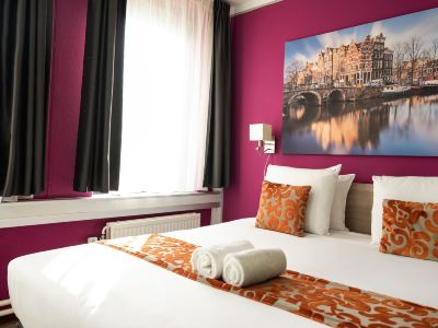 Amsterdam Teleport Hotel
