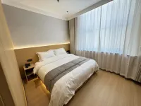 Dongxing Holiday Hotel