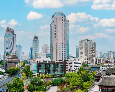 โรงแรมโนโวเทลกุ้ยหยาง ดาวน์ทาวน์ โรงแรมในกุ้ยหยาง