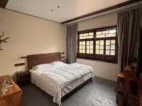 Numerous Flowers Hotels in Luzhai