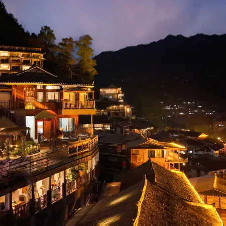Xijiang Wants to stay in  Light Luxury Hotel (Observation Deck Branch)