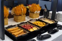Xingtai Tianyi Square Delong Center Atour Hotel - breakfast