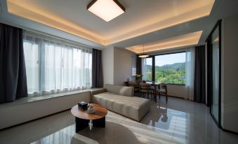 WUTONG-ACACIA INTERNATIONAL WELLNESS RESORT CONDO