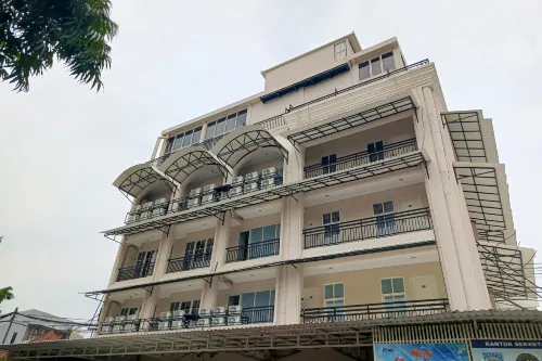 Kyrie Hotel Hotels in Wonokromo