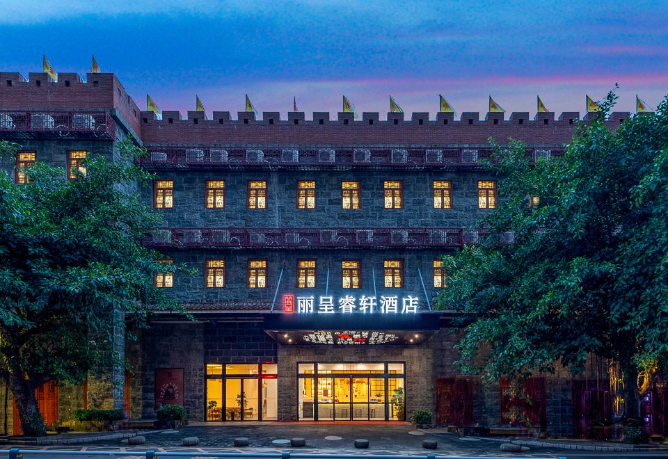 hotel overview picture