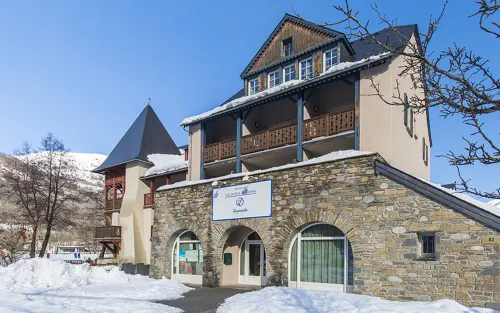 Vacancéole - les Jardins de Balnéa Hotels in Loudenvielle