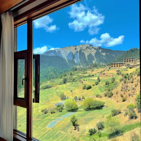 I have a homestay in Zhaquana (Dari Viewpoint Store)