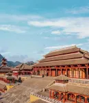 Hengdian Yisu Hotel (Hengdian Film and Television City Qinwang Palace Store) - Mountain view