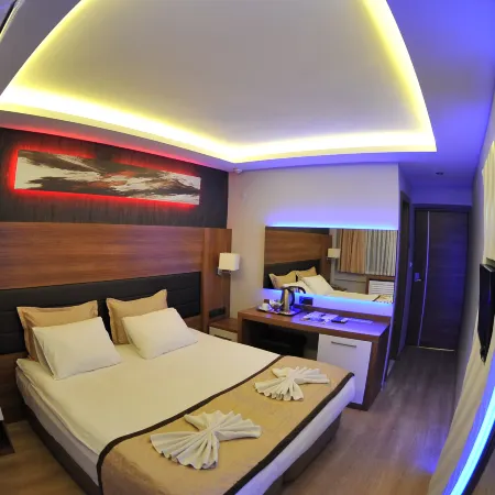 İZMİR OTEL KABAÇAM