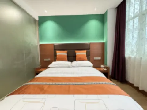 Nanning Qinglin Holiday Hotel Hotel dekat Gunung Qingxiu