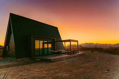 Stardust Big Bend Luxury A-Frames Hotel di County Brewster