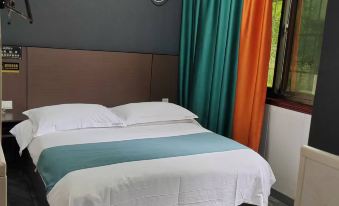 Junlin Hotel