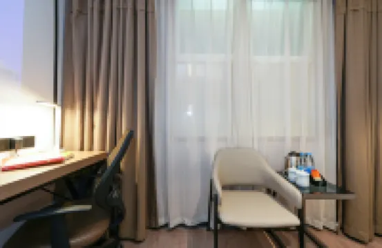 Homeinn Ripple Hotel (Fuzhou Shangxiahang Wuyi Square)