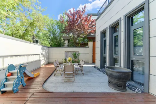 Xiyue Homestay (Weilan Coast)