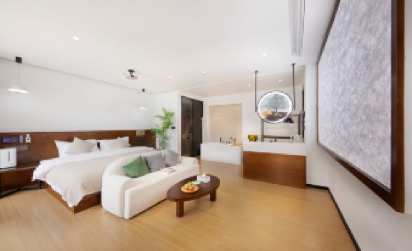 Shangri-La Cuckoo Homestay (Dukezong Ancient City)