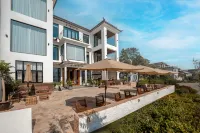 Yizhui Meet Lanyuan (Sansheng Island Heart Mansion Cafe)