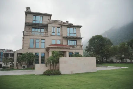 Tonglu · Yishan Jianshu · Pool & Courtyard Holiday Mountain Residence (National Forest Park Branch)