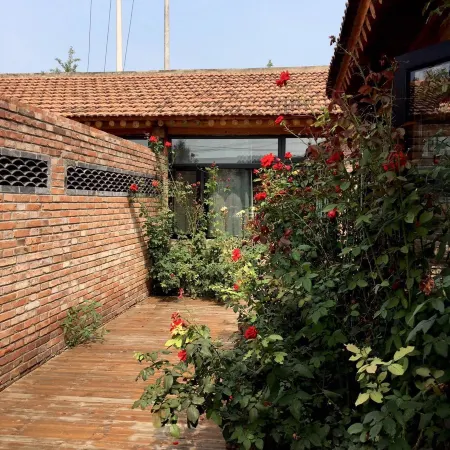 The hidden courtyard