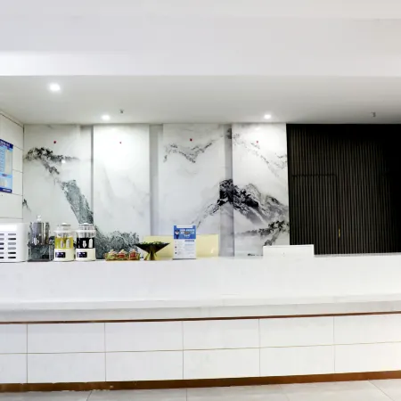 Yunqi Collection Hotel