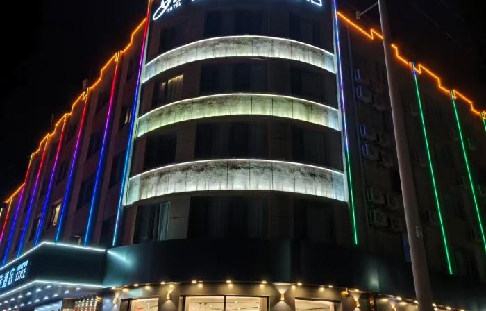 Homeinn Selected Hotel (Baotou Guyang County Government)