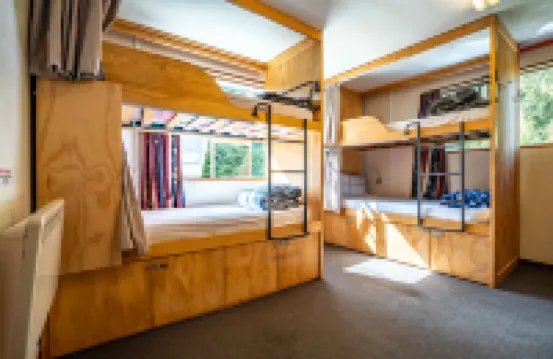 The Flaming Kiwi Backpackers Hotels in Queenstown