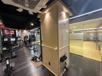 Nomad Live Hostel - salle de sport