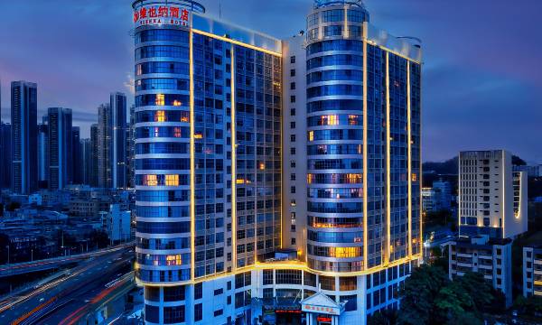 Vienna Hotel(Shenzhen Pingshan High-speed Rail Station & Pingshanwei Metro Station)