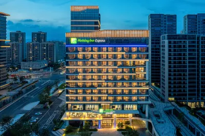 Holiday Inn Express Taizhou Jiaojiang by IHG Hotel in zona Taizhou Railway Station