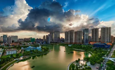 Vinhomes D'capitale - Jade's House Hotels in Hanoi