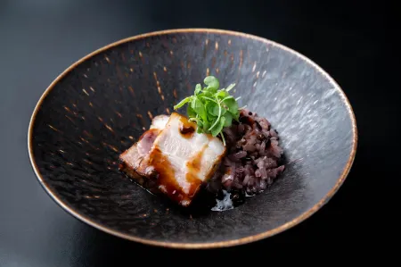 Oita kokonoe Kuoritei Отели рядом с достопримечательностью «Kuju Forest Park Skiing Grounds»